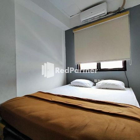 Hotel Ayu Lestari Ternate Redpartner Exterior photo